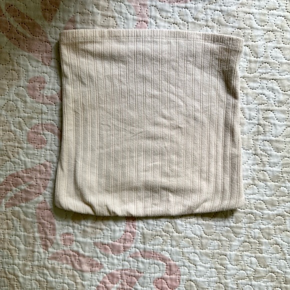 American Eagle Outfitters Ribbed Knit Top - Picture 1 of 3
